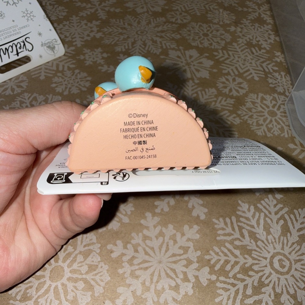 Disney Jasmine Seated Princess Sketchbook Holiday Ornament Aladdin NEW - Picture 2 of 4